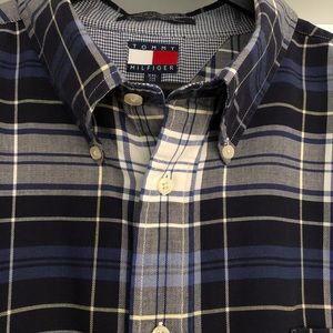 Tommy Hilfiger men’s plaid XXL shirt